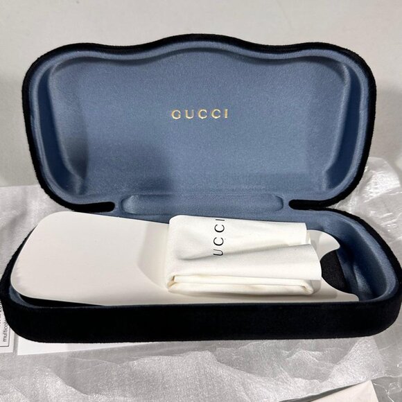 Gucci GG0896S-001 Oversized Square Black Sunglasses with Dark Solid Lenses - Picture 6 of 7